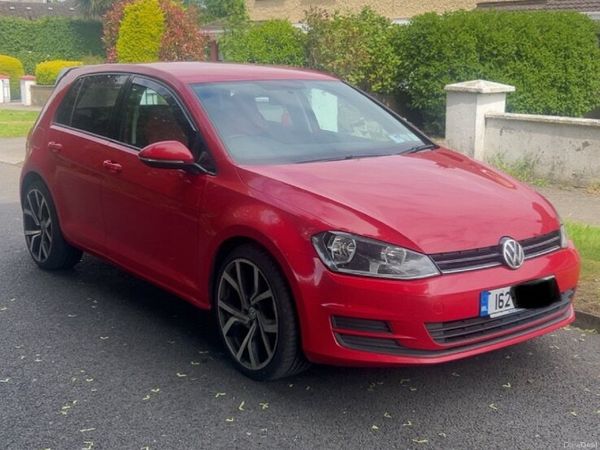 Volkswagen Golf Estate, Diesel, 2016, Red