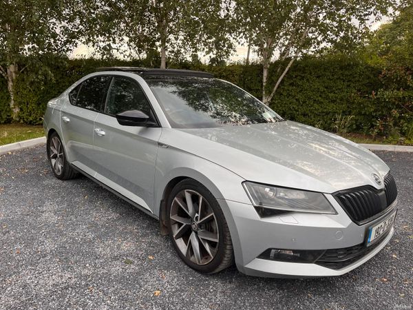 Skoda Superb Saloon, Diesel, 2019, Grey