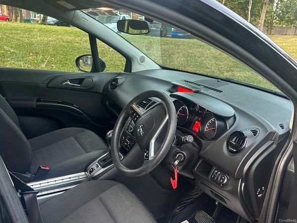 Opel Meriva MPV, Petrol, 2016, Black