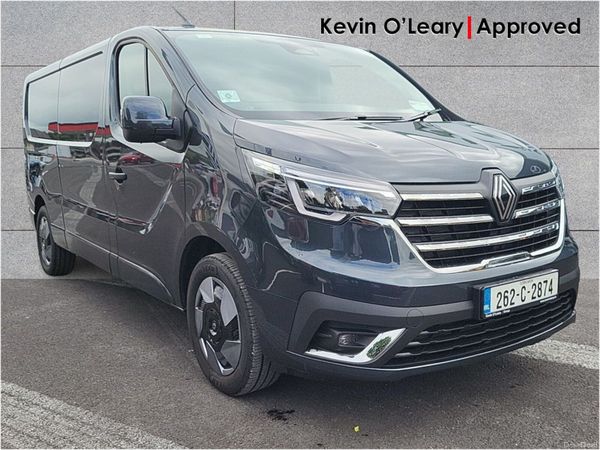 Renault Trafic MPV, Diesel, 2026, Grey