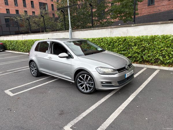 Volkswagen Golf Hatchback, Petrol, 2017, Silver