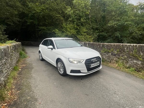 Audi A3 Hatchback, Diesel, 2017, White