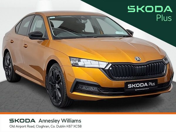 Skoda Octavia Saloon, Diesel, 2023, Orange