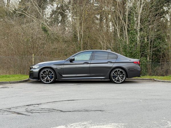 BMW 5-Series Saloon, Petrol Plug-in Hybrid, 2021, Grey