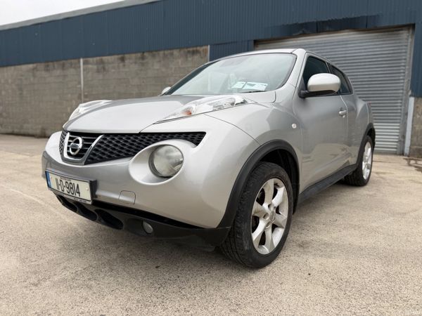 Nissan Juke SUV, Petrol, 2011, Silver
