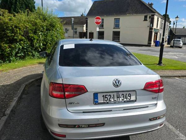Volkswagen Jetta Saloon, Diesel, 2015, Silver