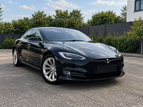 Tesla Model S Hatchback, Electric, 2018, Black
