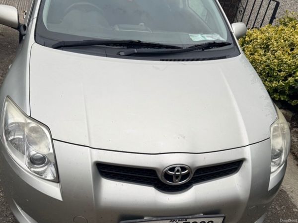 Toyota Auris Hatchback, Petrol, 2008, Silver
