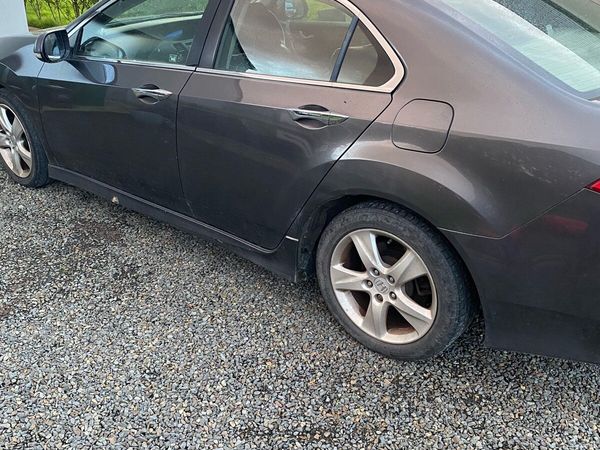 Honda Accord Saloon, Diesel, 2009, Grey