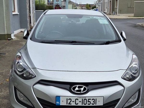 Hyundai i30 Hatchback, Diesel, 2012, Silver