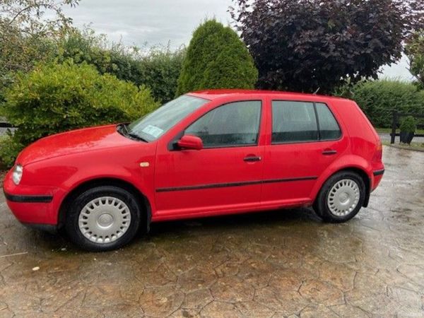 Volkswagen Golf Hatchback, Diesel, 1999, Red