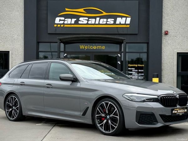 BMW 5-Series Estate, 2022, 