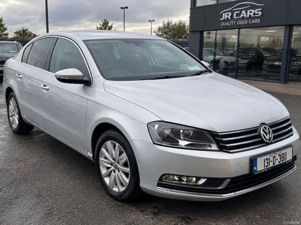 Volkswagen Passat Saloon, Diesel, 2013, Silver