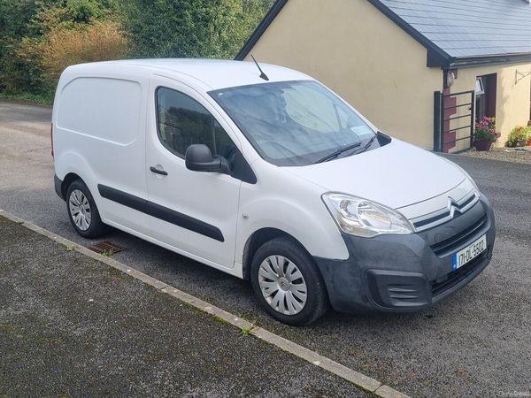 Citroen Berlingo MPV, Diesel, 2017, White