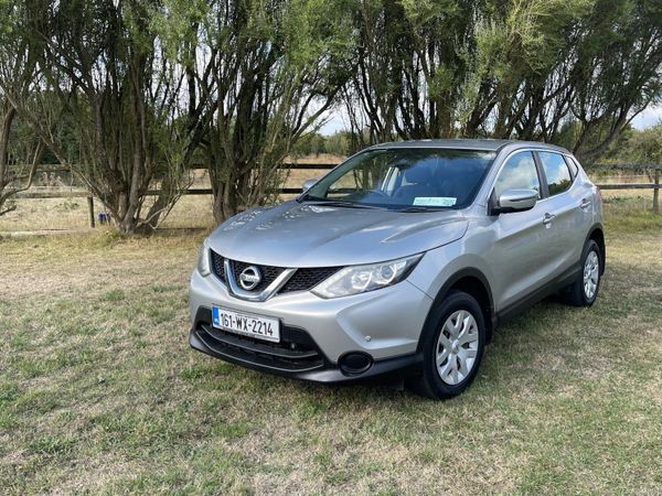 Nissan Qashqai Hatchback, Diesel, 2016, Silver