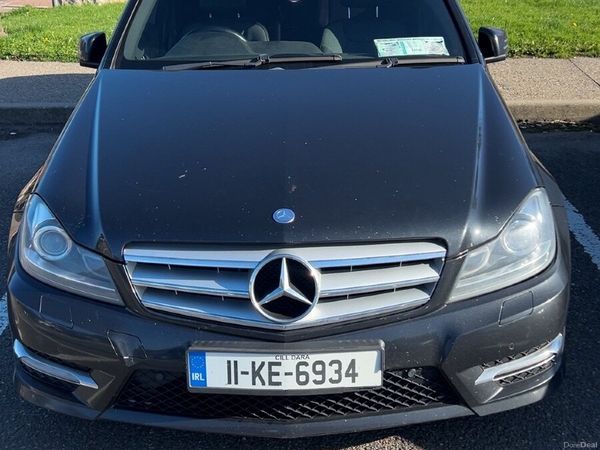 Mercedes-Benz C-Class Saloon, Diesel, 2011, Black
