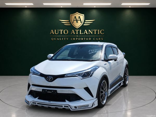 Toyota C-HR SUV, Petrol Hybrid, 2017, White