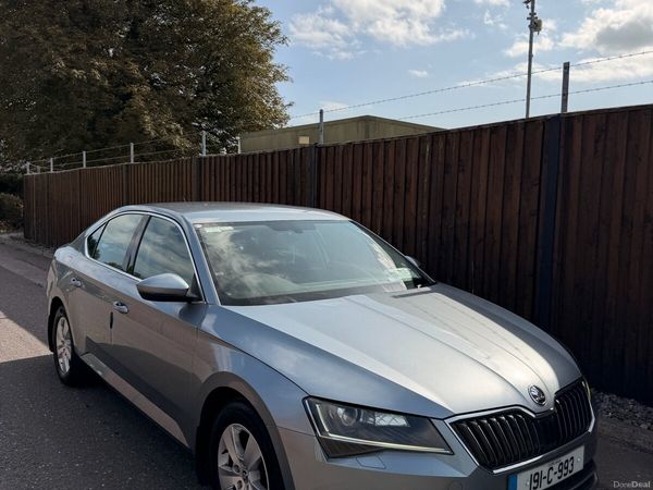 Skoda Superb Saloon, Diesel, 2019, Grey