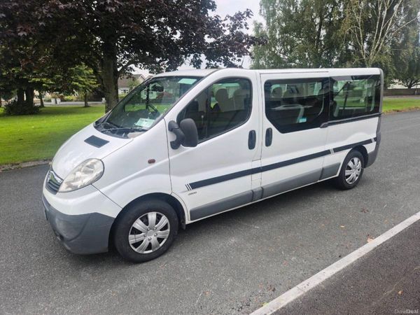 Opel Vivaro Estate, Diesel, 2014, White