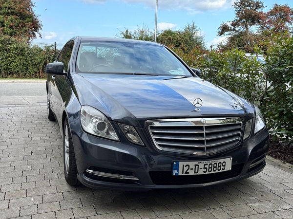 Mercedes-Benz E-Class Saloon, Diesel, 2012, Grey
