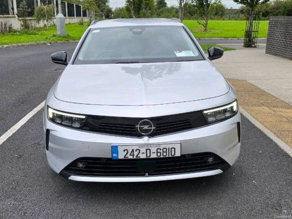 Opel Astra Estate/Jeep, Diesel, 2024, Grey