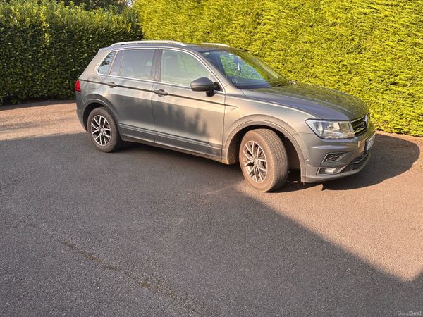 Volkswagen Tiguan SUV, Diesel, 2017, Grey