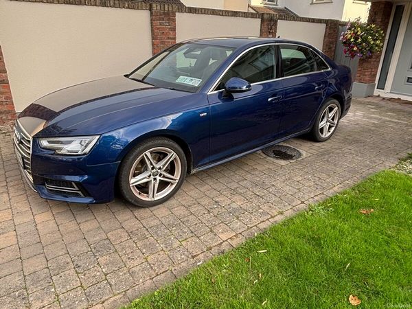 Audi A4 Saloon, Petrol, 2017, Blue