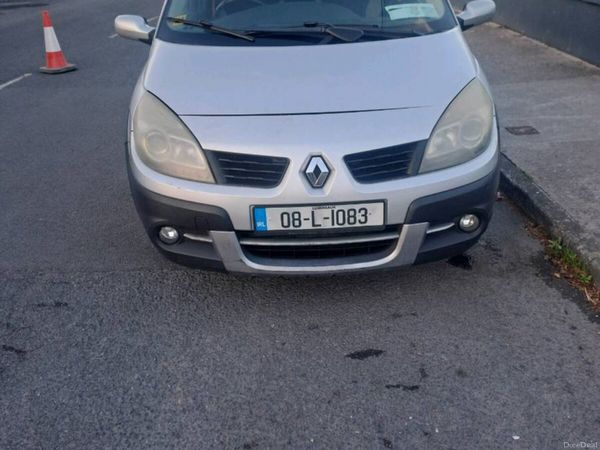 Renault Scenic MPV, Diesel, 2008, Silver