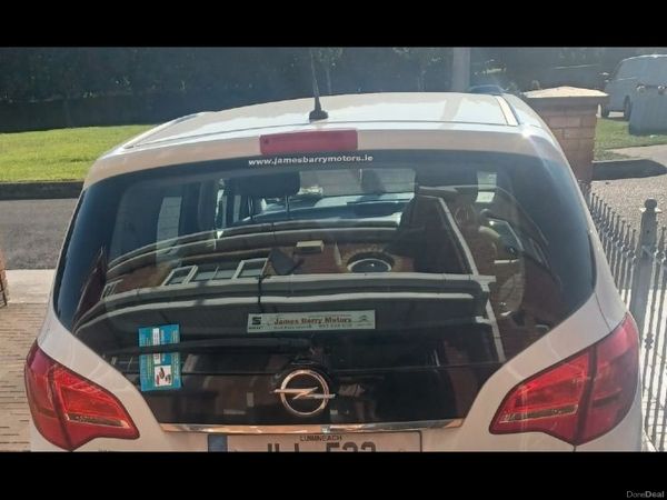 Opel Meriva MPV, Petrol, 2011, White