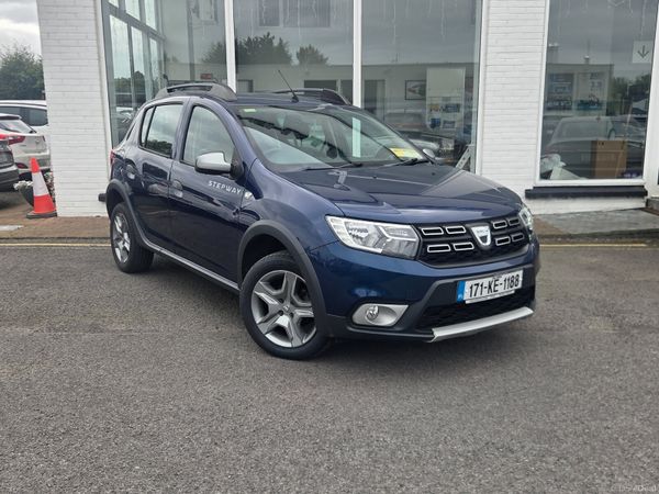 Dacia Sandero Stepway Hatchback, Diesel, 2017, Blue