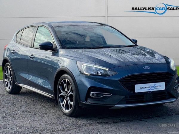 Ford Focus Hatchback, Petrol, 2020, Blue