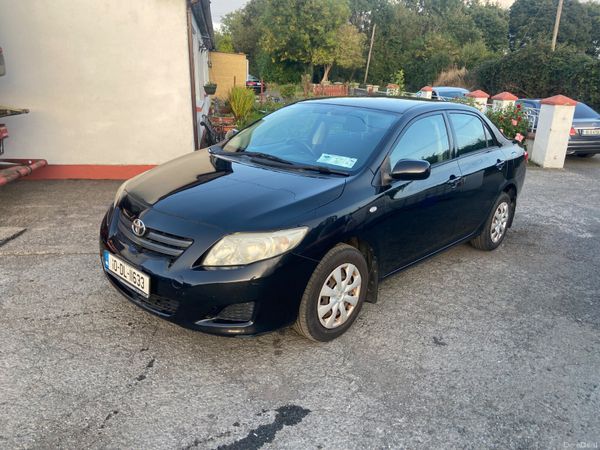 Toyota Corolla Saloon, Petrol, 2010, Black