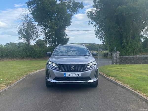 Peugeot 5008 MPV, Diesel, 2024, Grey