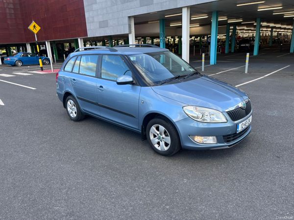 Skoda Fabia Estate/Jeep, Petrol, 2012, Grey