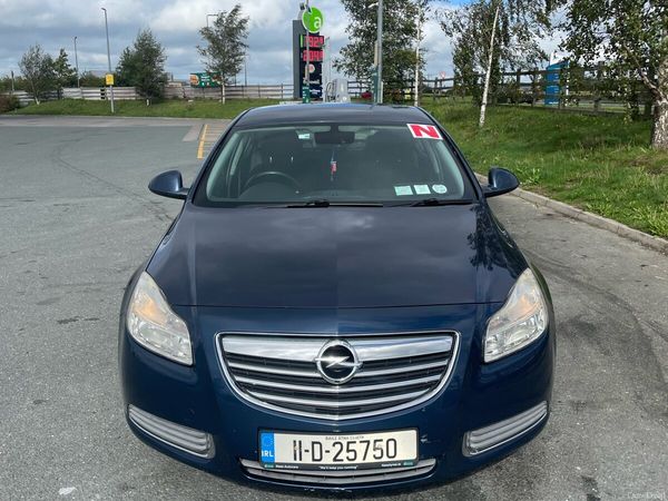 Opel Insignia Hatchback, Diesel, 2011, Blue