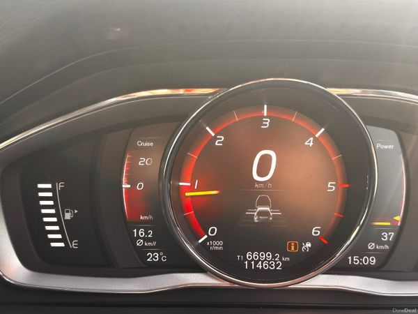 Volvo V60 Estate, Diesel, 2017, White