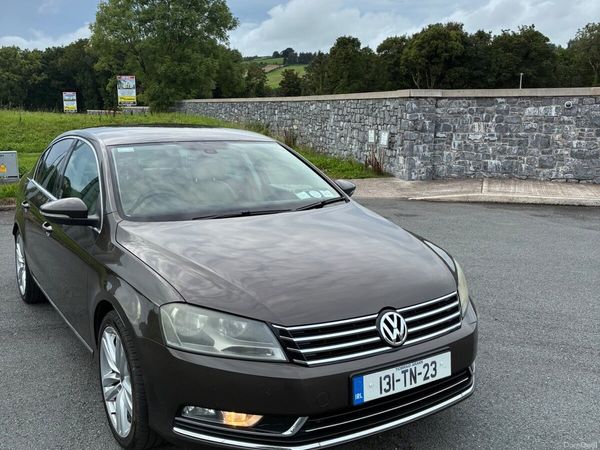 Volkswagen Passat Saloon, Diesel, 2013, Brown