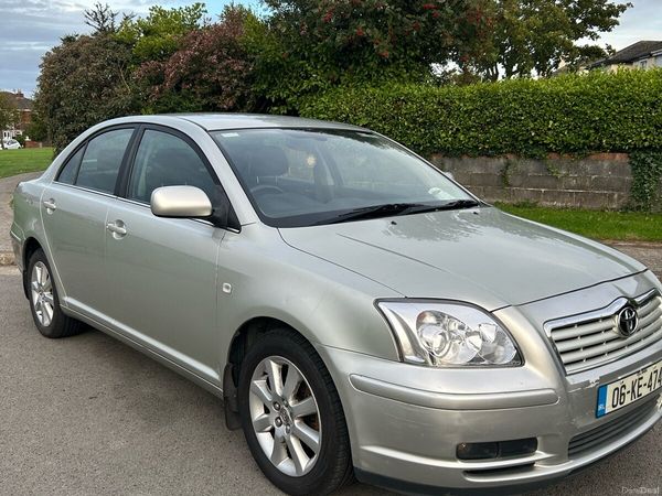 Toyota Avensis Saloon, Petrol, 2006, Silver