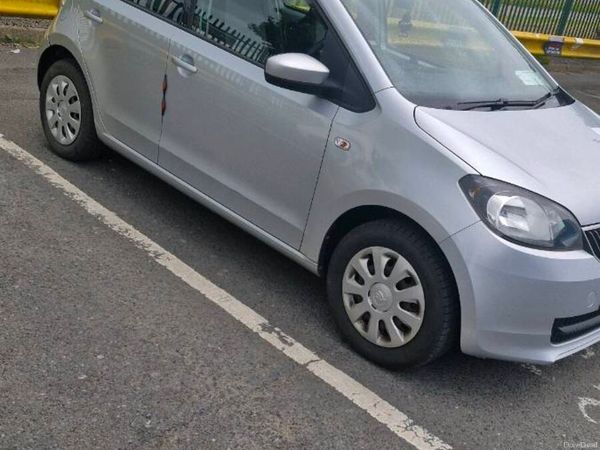 Skoda Citigo Hatchback, Petrol, 2013, Silver