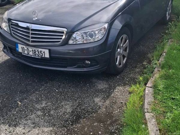 Mercedes-Benz C-Class Saloon, Diesel, 2010, Grey