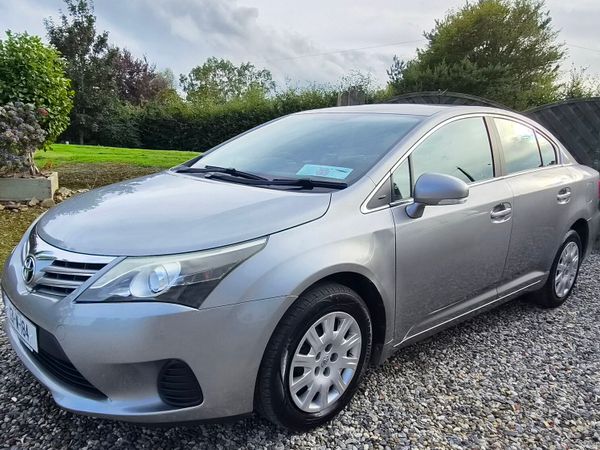 Toyota Avensis Saloon, Diesel, 2013, Grey