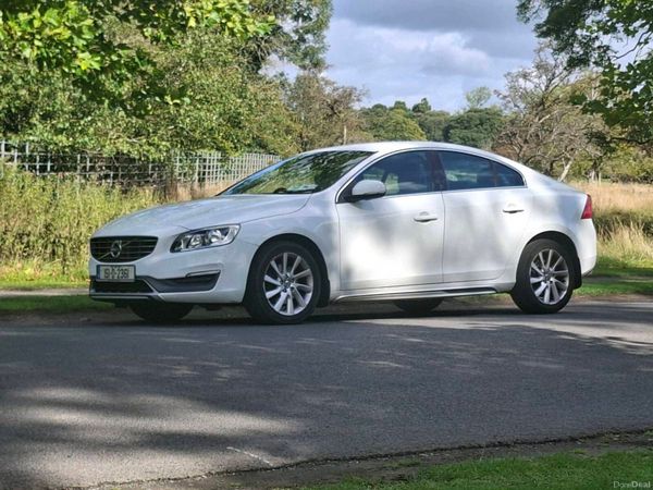 Volvo S60 Saloon, Diesel, 2015, White