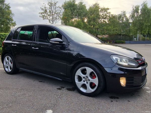 Volkswagen Golf Hatchback, Petrol, 2011, Black