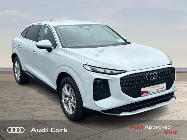 Audi Q3 Hatchback, Diesel, 2026, White