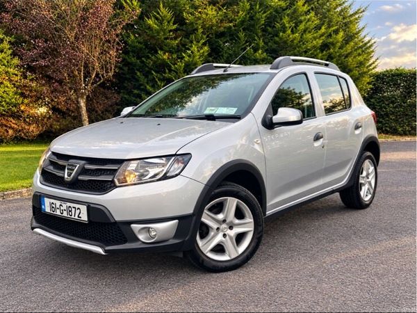 Dacia Sandero Stepway Hatchback, Diesel, 2016, Silver