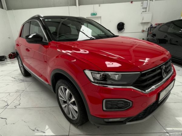 Volkswagen T-Roc Hatchback, Diesel, 2021, Red