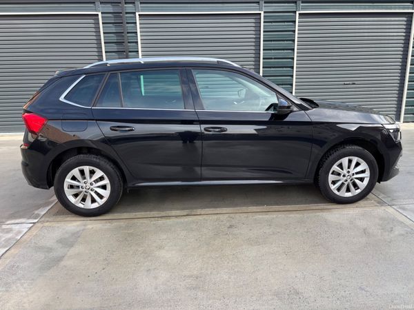 Skoda Kamiq Hatchback, Petrol, 2023, Black