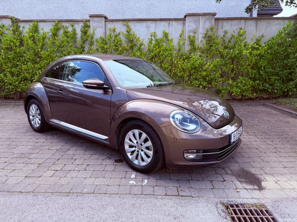 Volkswagen Beetle Hatchback, Petrol, 2015, Brown