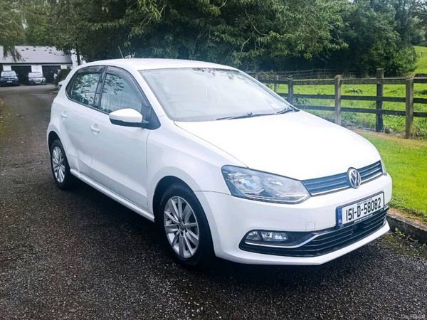 Volkswagen Polo Hatchback, Petrol, 2015, White