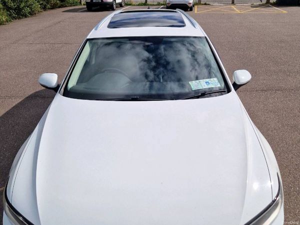 Volkswagen Passat Estate, Diesel, 2016, White
